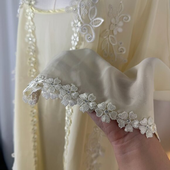 Vintage Pale Yellow Sheer Floral Appliqué Nightgown & Robe Set XL 🌼✨ - Picture 6 of 8